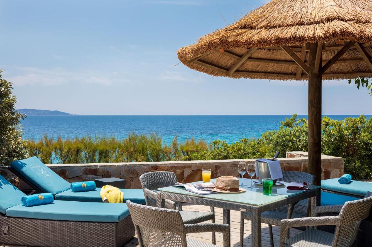 Hotel Le Ruesco Ольмето Екстер'єр фото